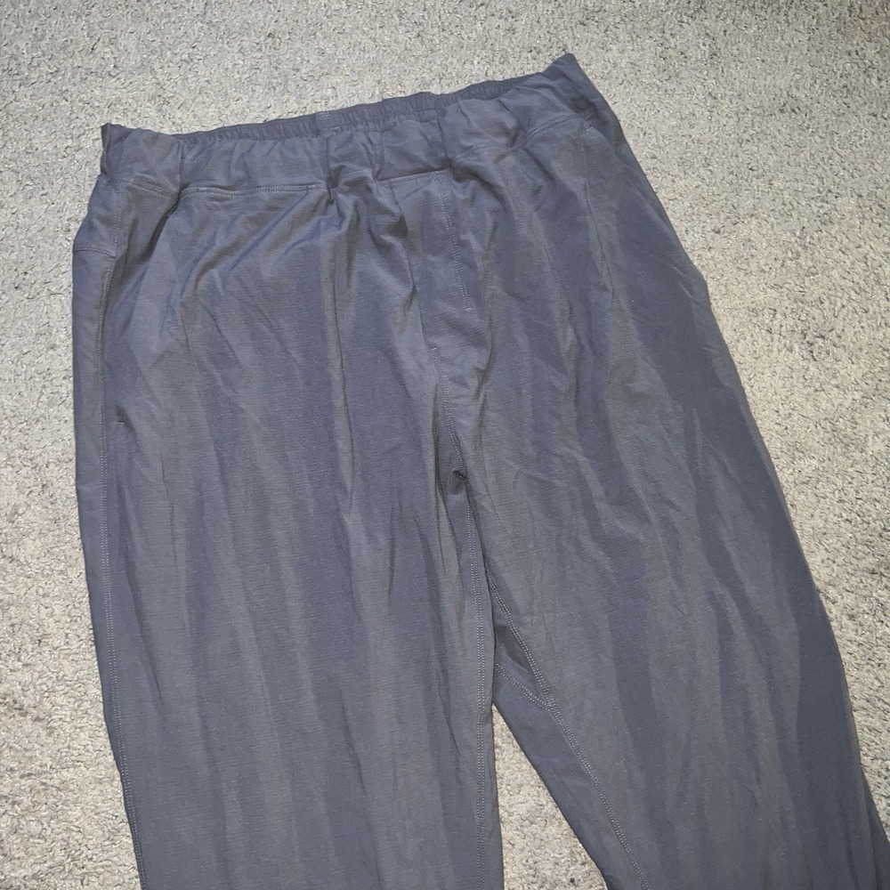 Lululemon Great Wall Pant Mens Large Gray Adjustable Length Office Travel